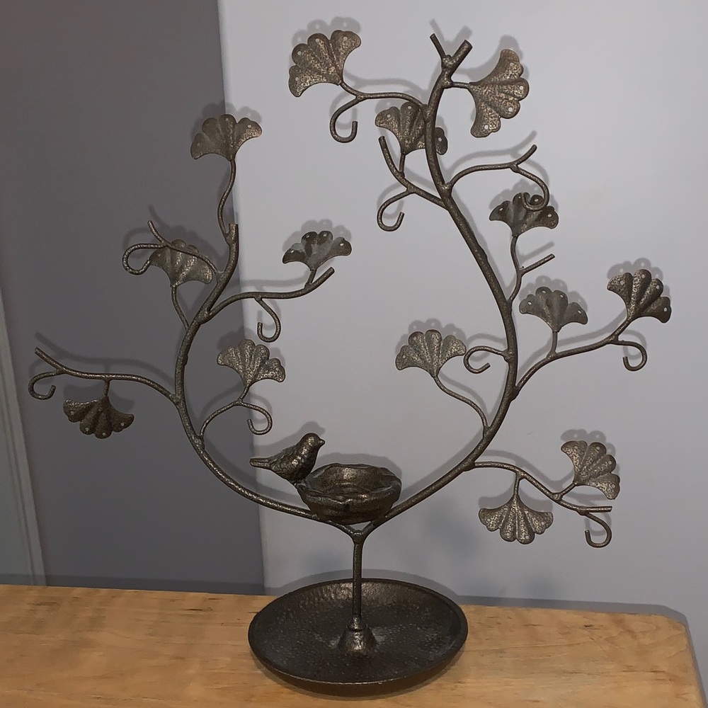 SPI Cast Iron Jewelry Tree